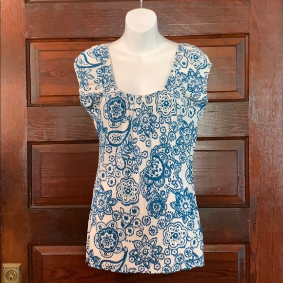 Almost Famous Tops - Almost Famous Stretchy Teal Blue & White Shirt 👠
